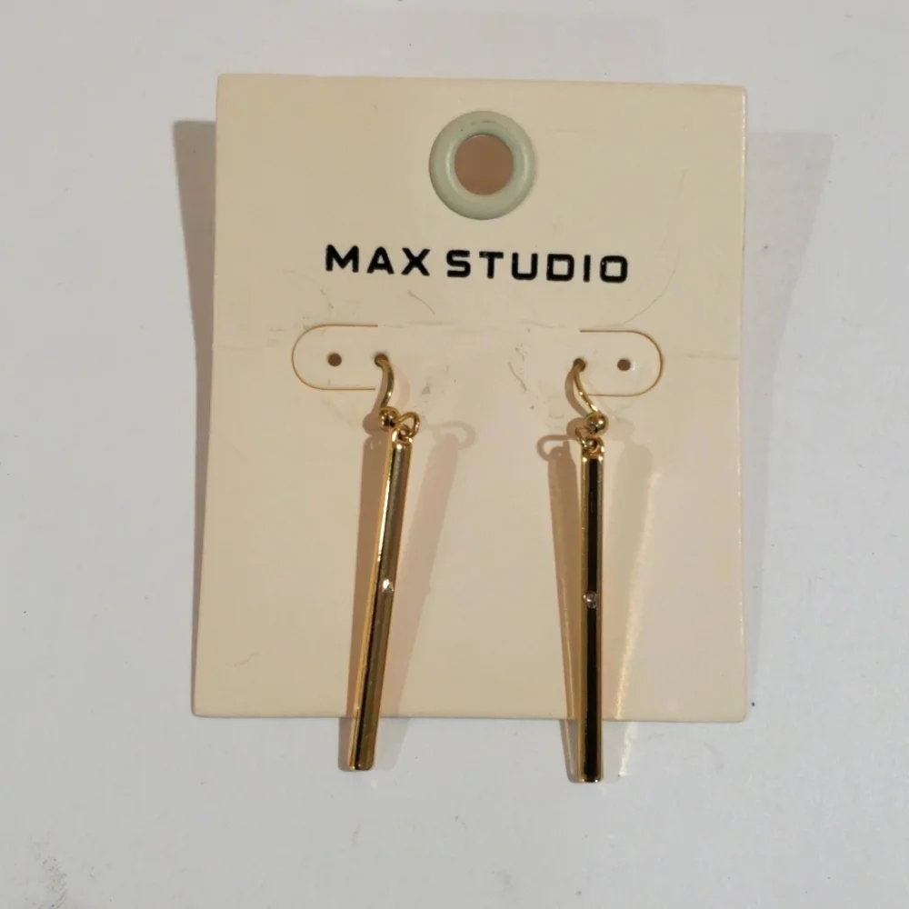 Gold Bar Crystal Drop Earrings – Sleek Vertical Dangles - Women Fashion Jewelry